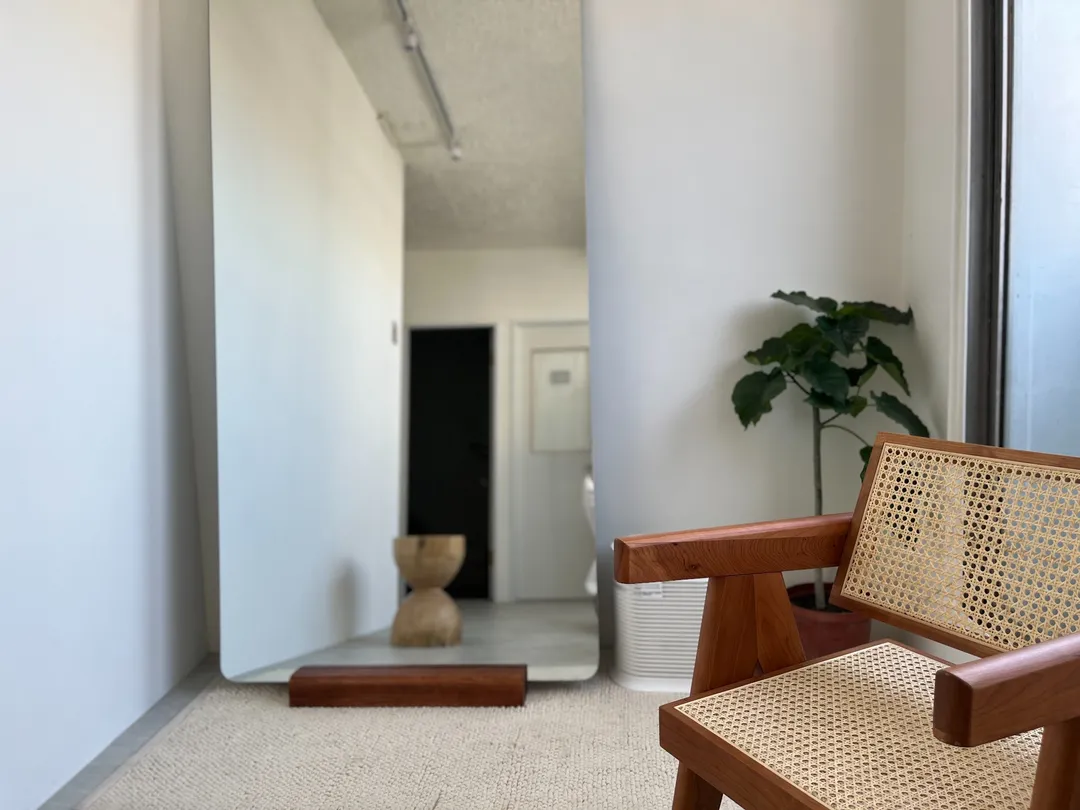 忠孝復興分店 寬敞時租工作室