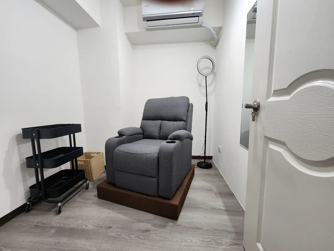 忠孝敦化美業共享工作站 - 星座主題設計